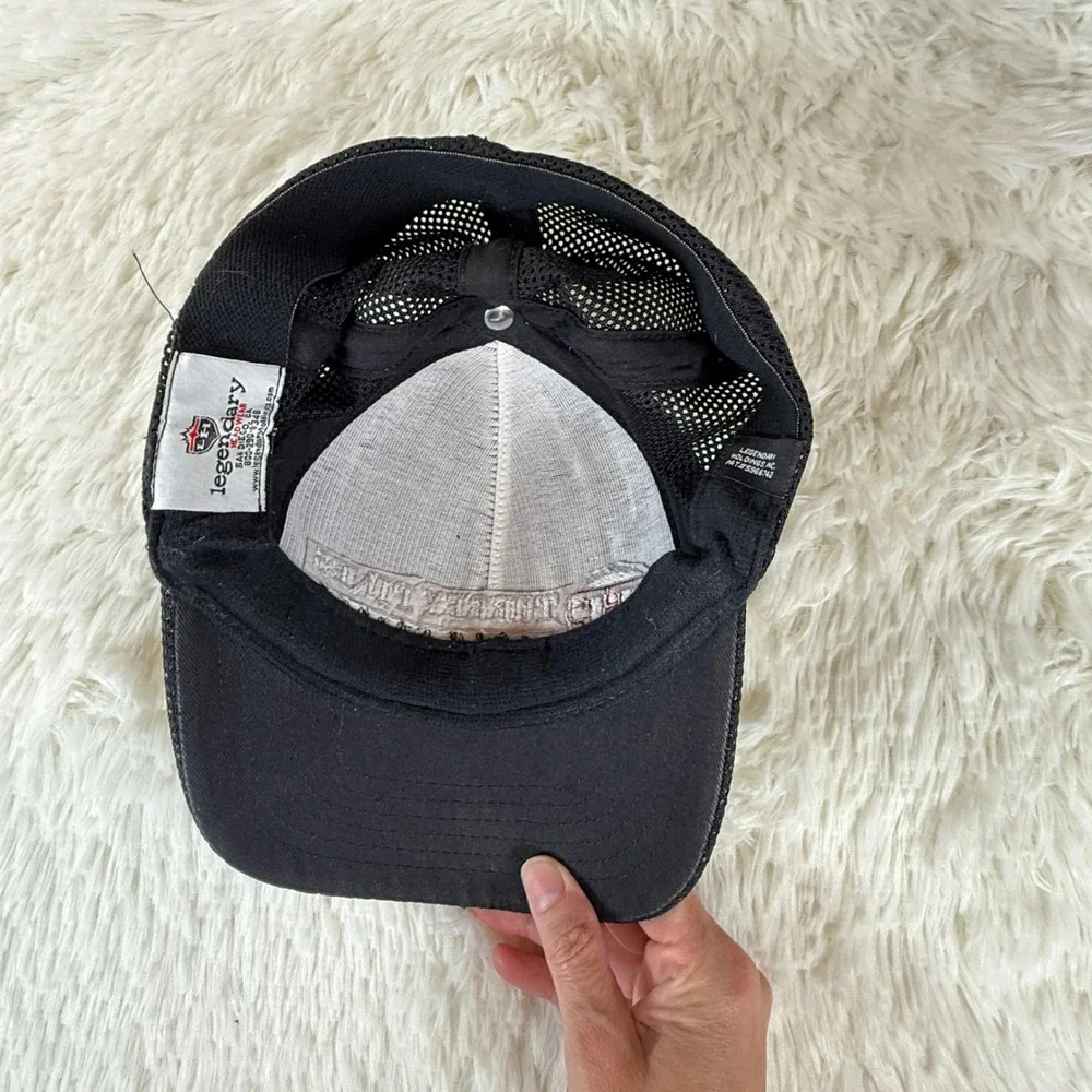 Torrey Pines Golf Course Fitted Cap Black Mens L/XL Legendary Headwear Hat